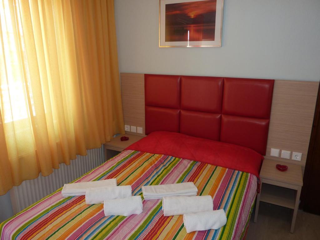 Hotel White Rose Beach Olympiakí Aktí Habitación foto